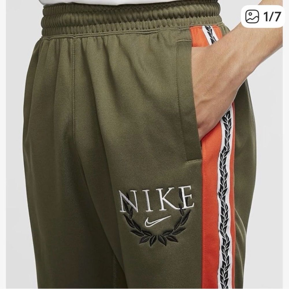 Nike Dri-FIT Jogger Pants Men’s Small Green Orange Stripe Athletic Sweatpants - Picture 2 of 8